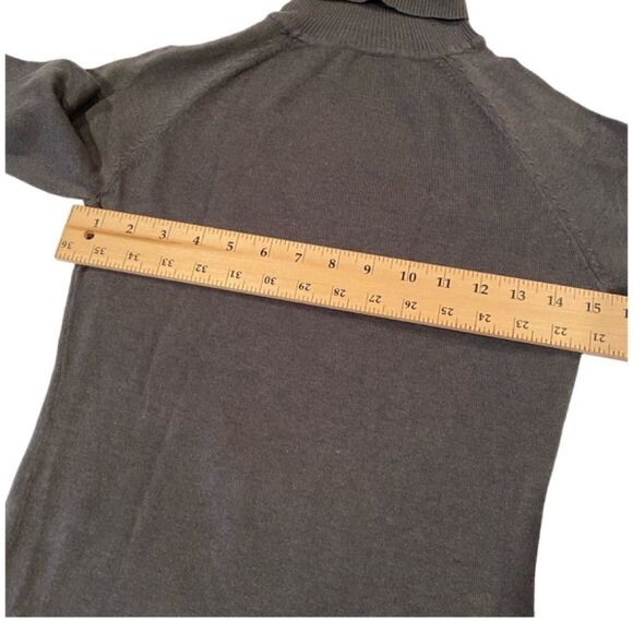 1211 Dolce Medium Turtleneck Dark Grey Long Sleeves New - Picture 5 of 7